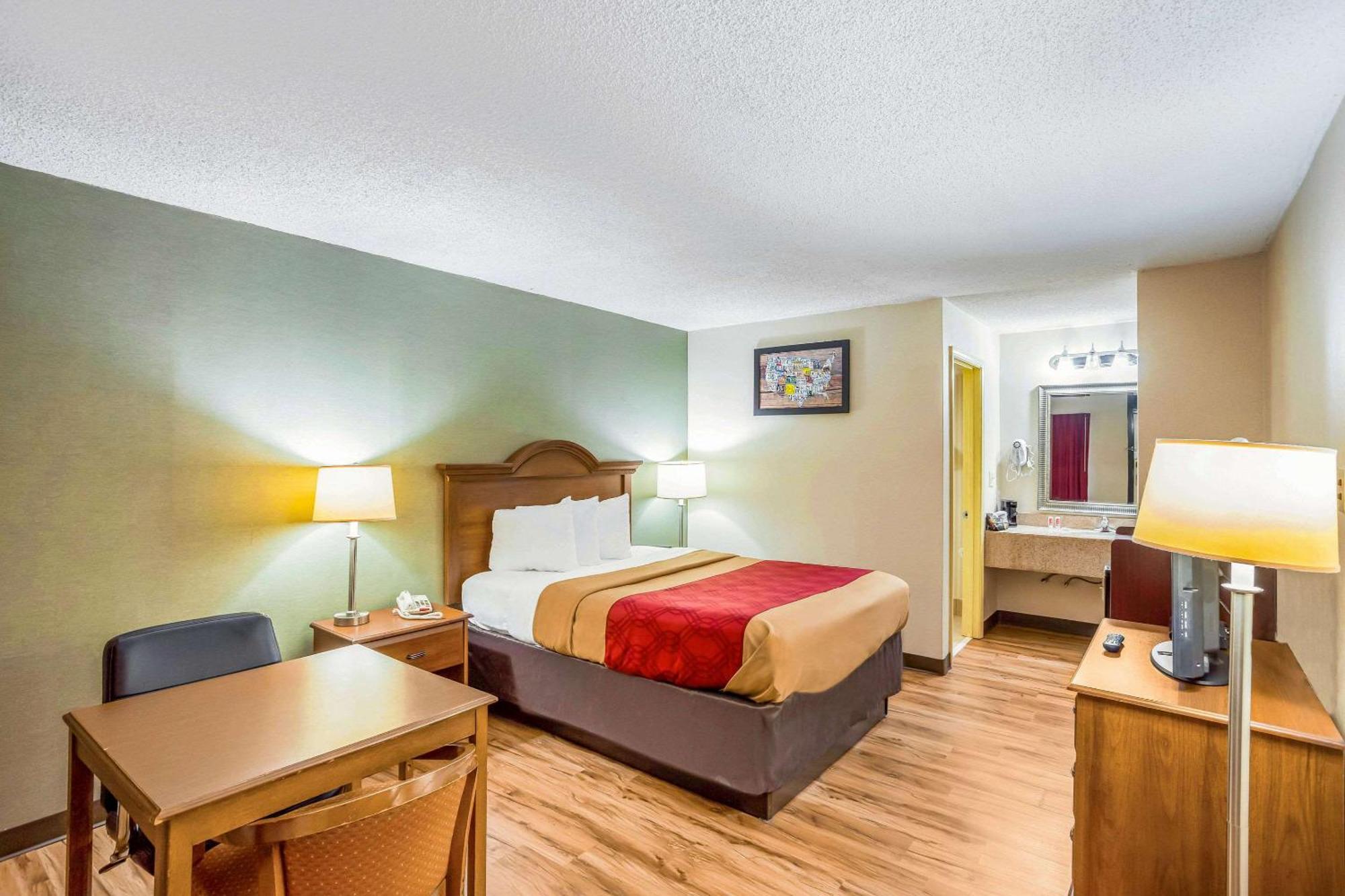 Econo Lodge Huntington - Barboursville University Area Eksteriør billede