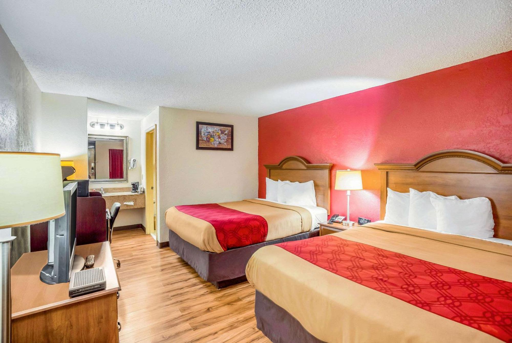 Econo Lodge Huntington - Barboursville University Area Eksteriør billede