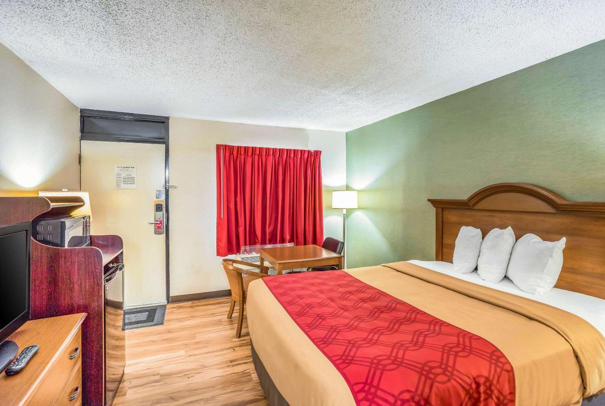 Econo Lodge Huntington - Barboursville University Area Eksteriør billede
