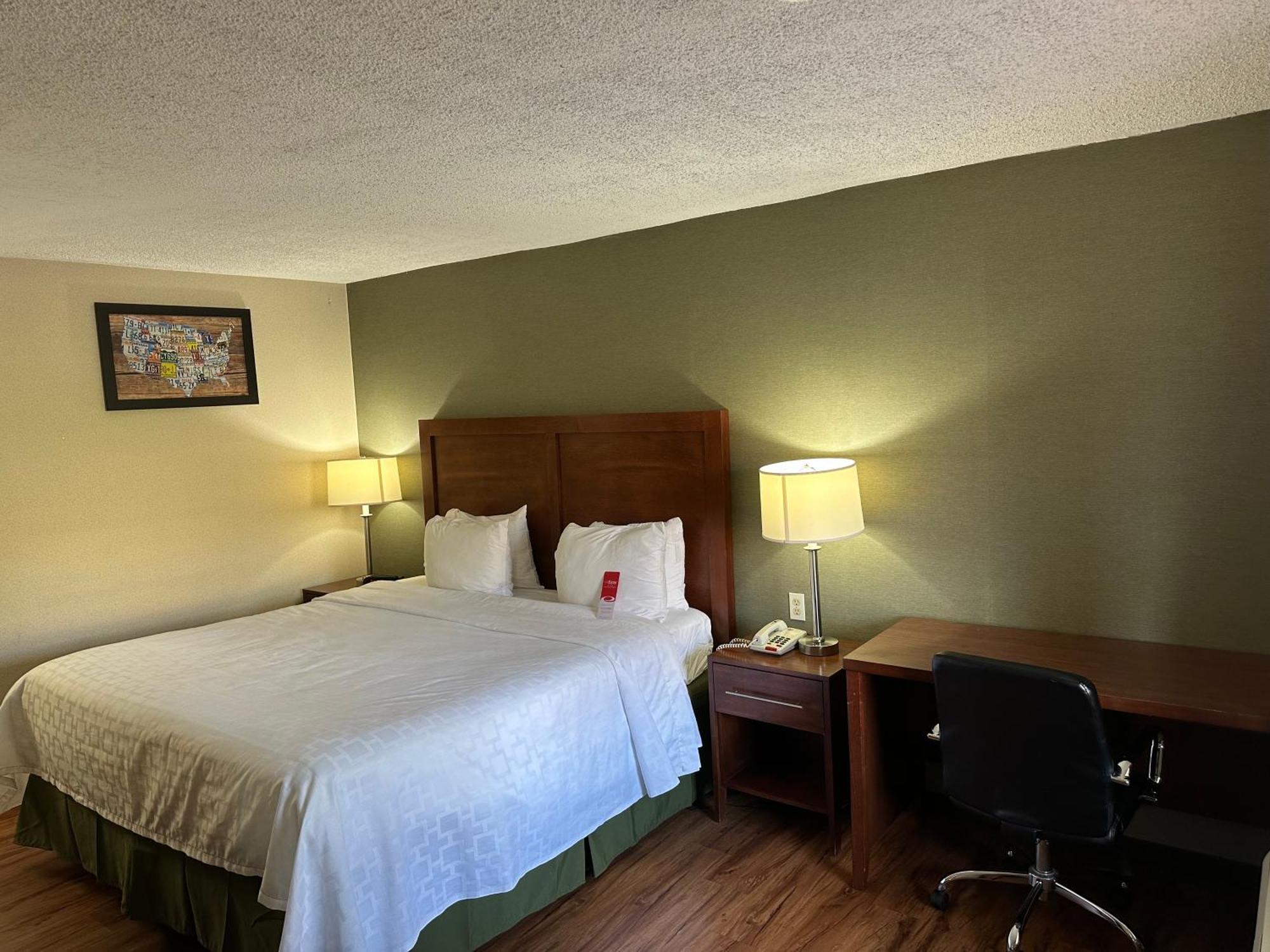 Econo Lodge Huntington - Barboursville University Area Eksteriør billede